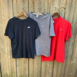 LOT OF 3 Nike Essential Check Swoosh T Shirts XL